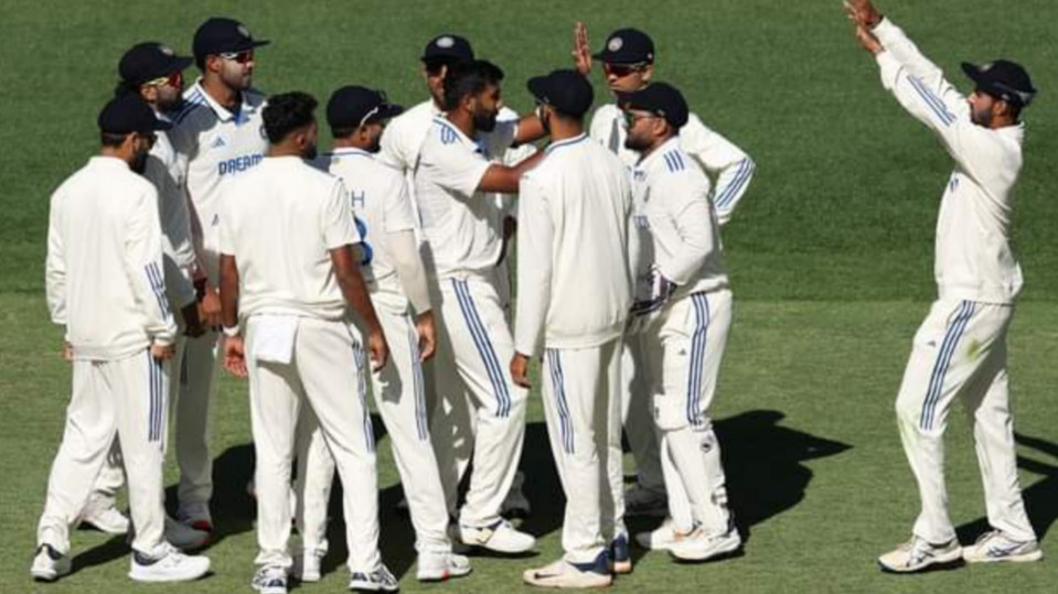 Australia vs India 1st Test Match Day 1 Review: Australia Lost Seven Wickets for 67 Runs and India Still has a Lead