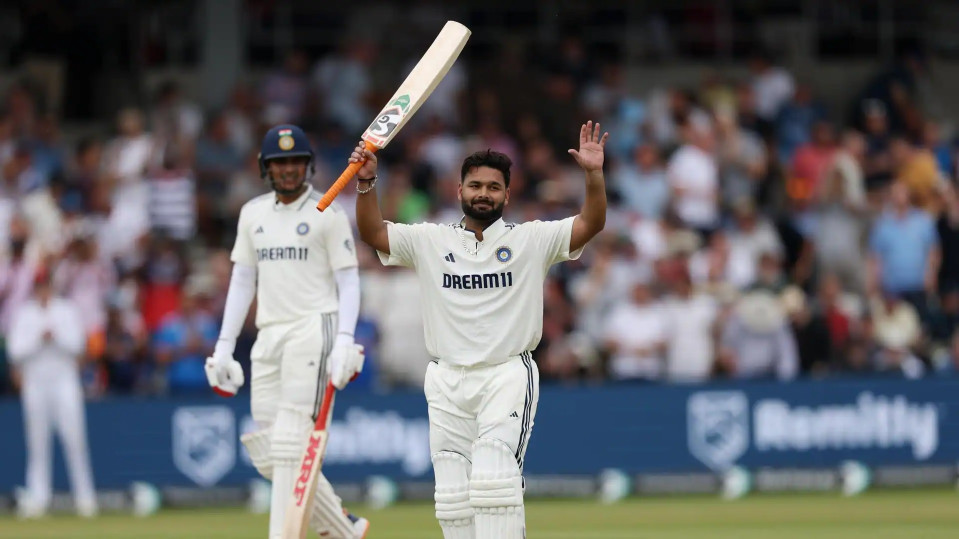 ENG vs IND: Did Rishabh Pant lose his wicket due to a message from the dressing room?