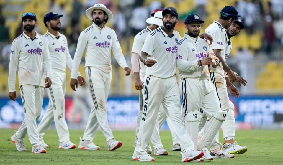 IND vs SA 2nd Test Day 1 Review: Visitors Finished at 247/6 as Bad Light Forced an Early Stumps