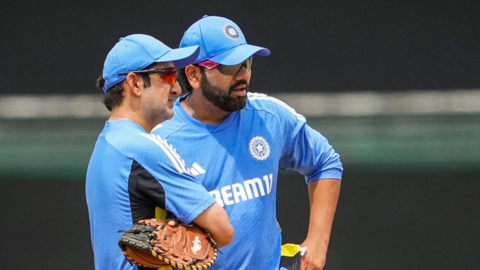 Manoj Tiwary claims the Head Coach forced Agarkar to sack Rohit Sharma as Captain