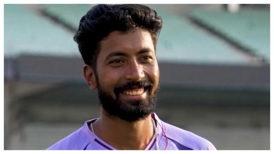Vidarbha pacer Saurabh Dubey signed by KKR in place of the injured Akash Deep