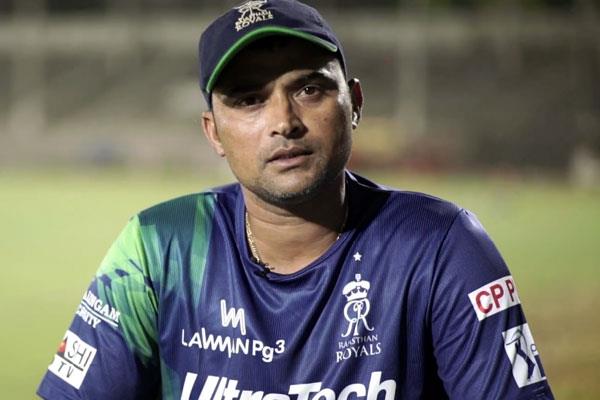 Pravin Tambe wants to play CPL, BCCI is being hindered