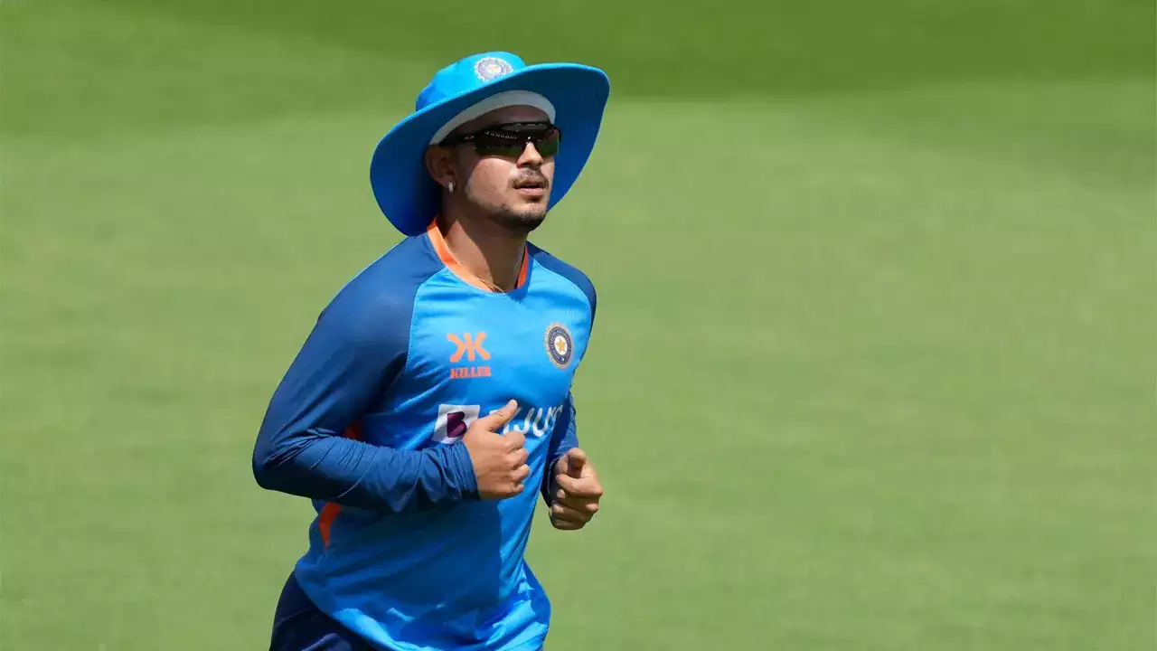 <p>IND vs AUS: Ishan Kishan is expected to replace KS Bharat in India's playing 11 for the Ahmedabad Test against Australia.- Reports</p>
