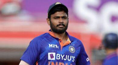 <p>Sanju Samson is adequate to play and they are forgetting about him: Simon Doull</p>