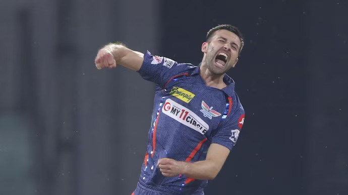 <p>"Until Mark Wood plays, he will be in the Purple Cap race" - Aakash Chopra praises LSG speedster's performance in IPL 2023 win over DC.</p>
