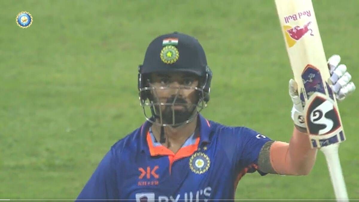 <p>"It was great to see him perform under pressure," says Mohammad Shami of KL Rahul's match-winning knock.</p>
