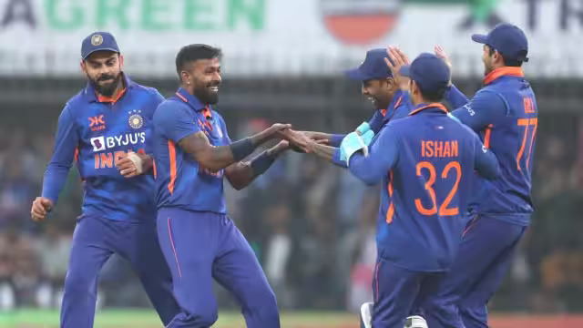 Hardik Pandya is willing to take risks while maintaining his particular game: Wasim Jaffer

