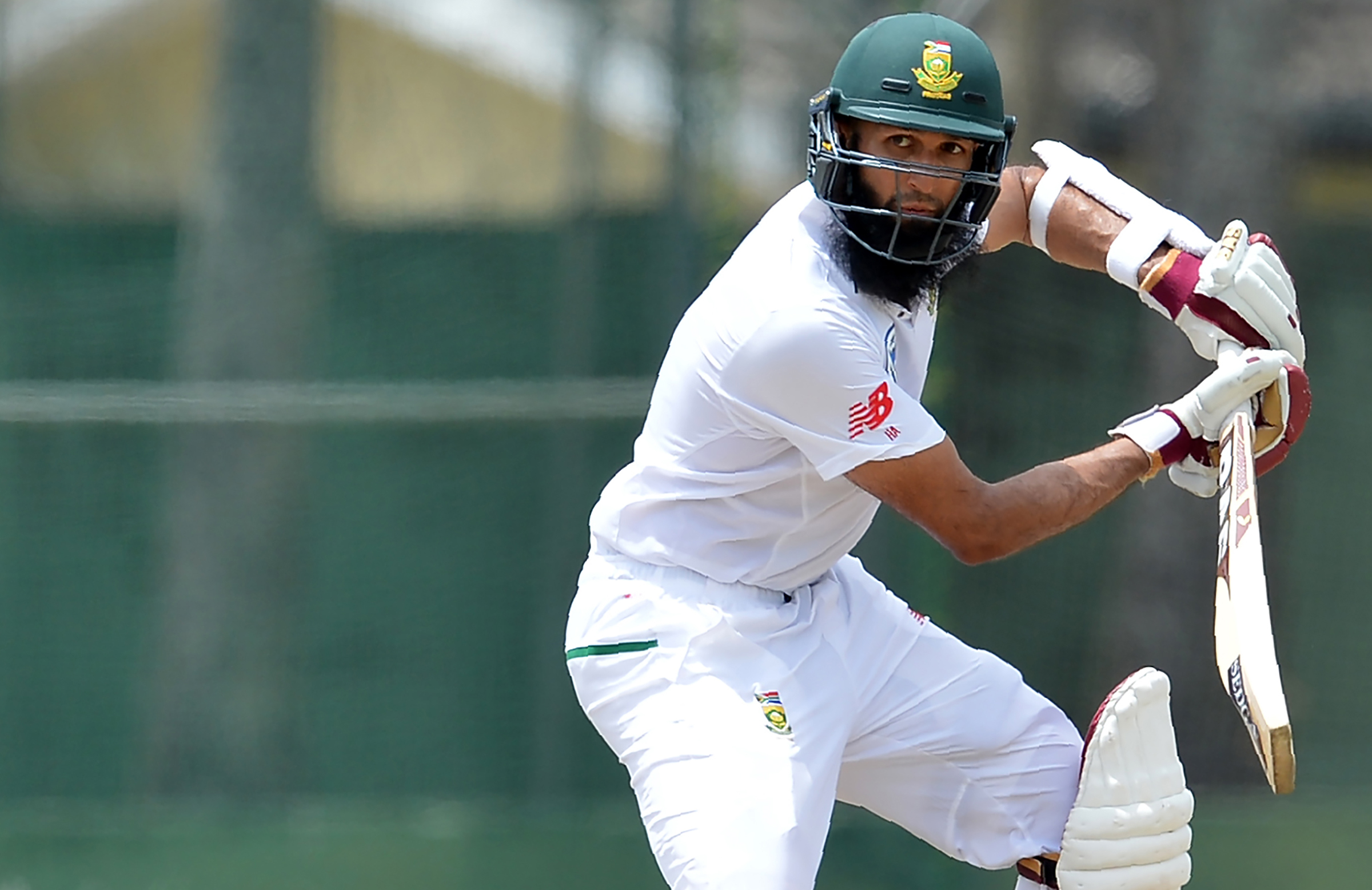 Amla becomes third Protea to pass 9,000