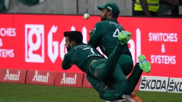 Asia Cup 2022: 'I let my team down,' Shadab Khan takes responsibility for Pakistan's loss in final - Firstcricket News, Firstpost