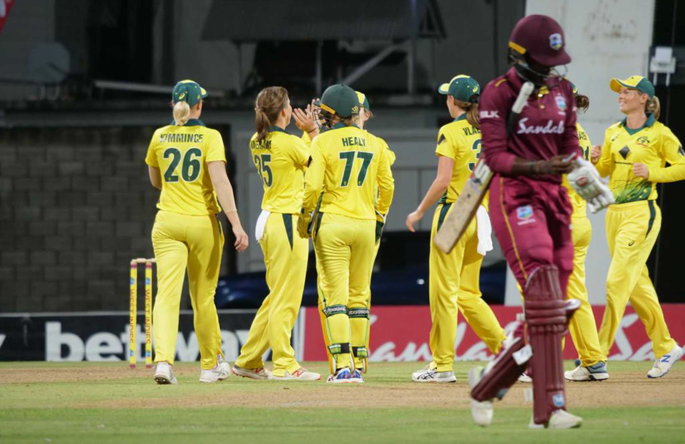 Aussies clear Windies with T20 whipping