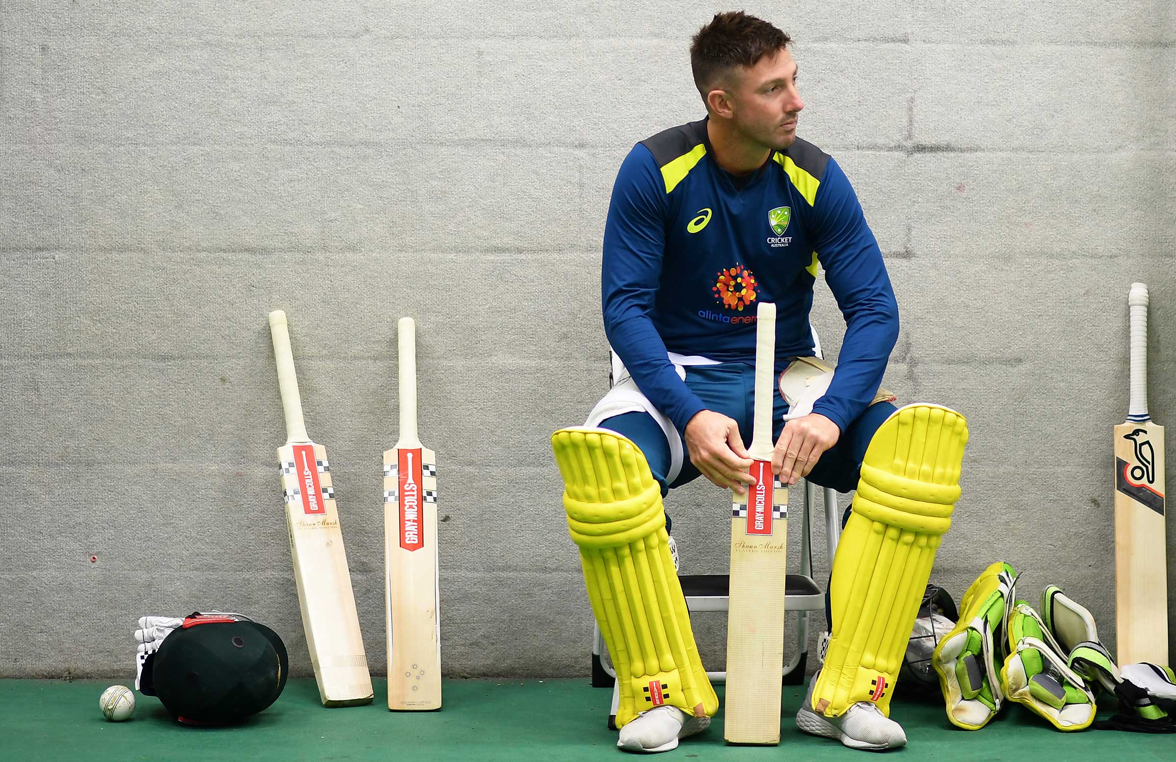 Australia ring changes for Pakistan conflict