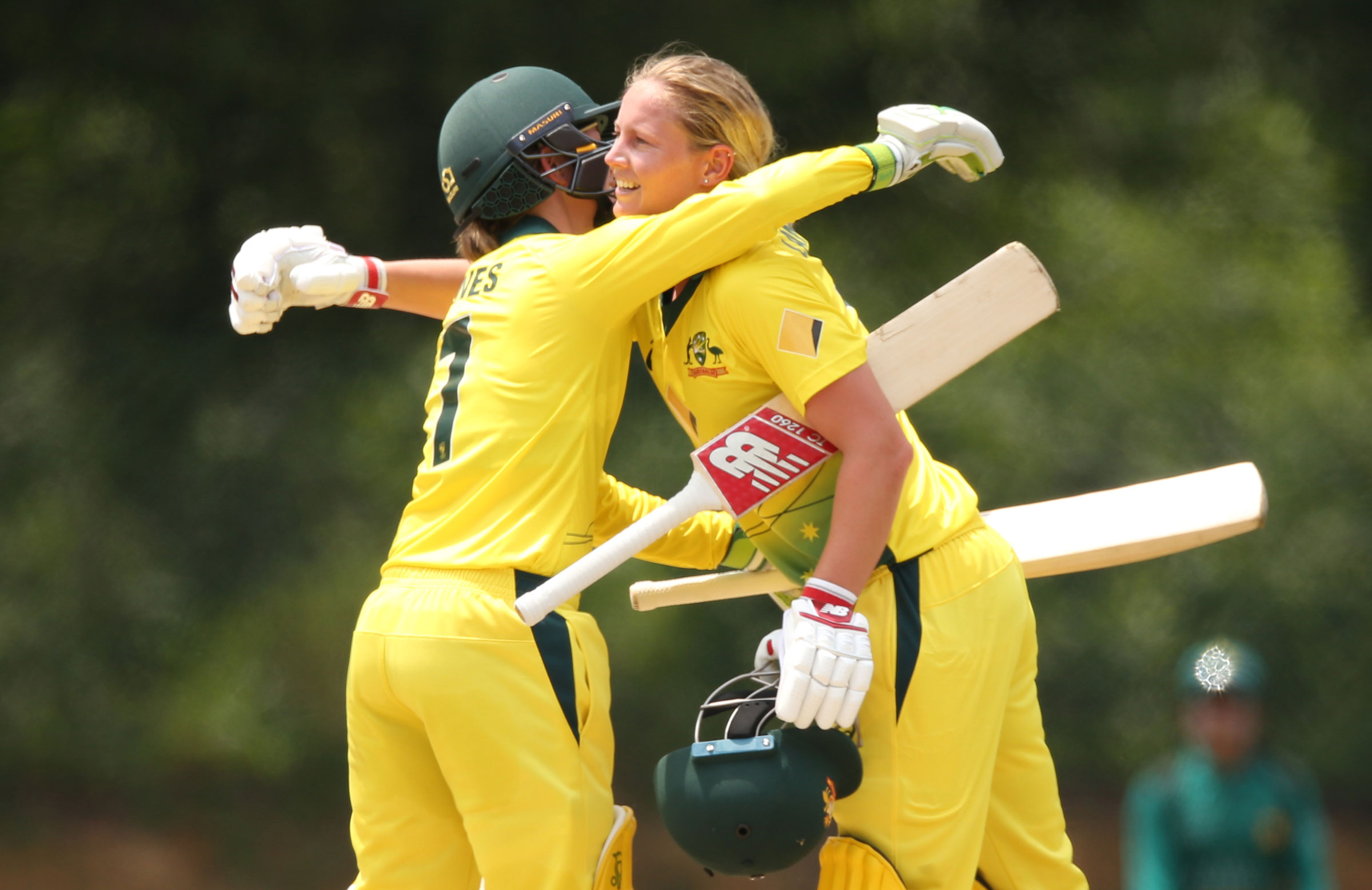 Australia romp to one-day series win