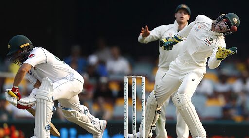 Australia vs Pakistan, 1st Test Match 2019, Day 2 Live Streaming on Sony Liv: How to Watch Free Live Telecast of AUS vs PAK on TV & Cricket Score Updates in India Online | 