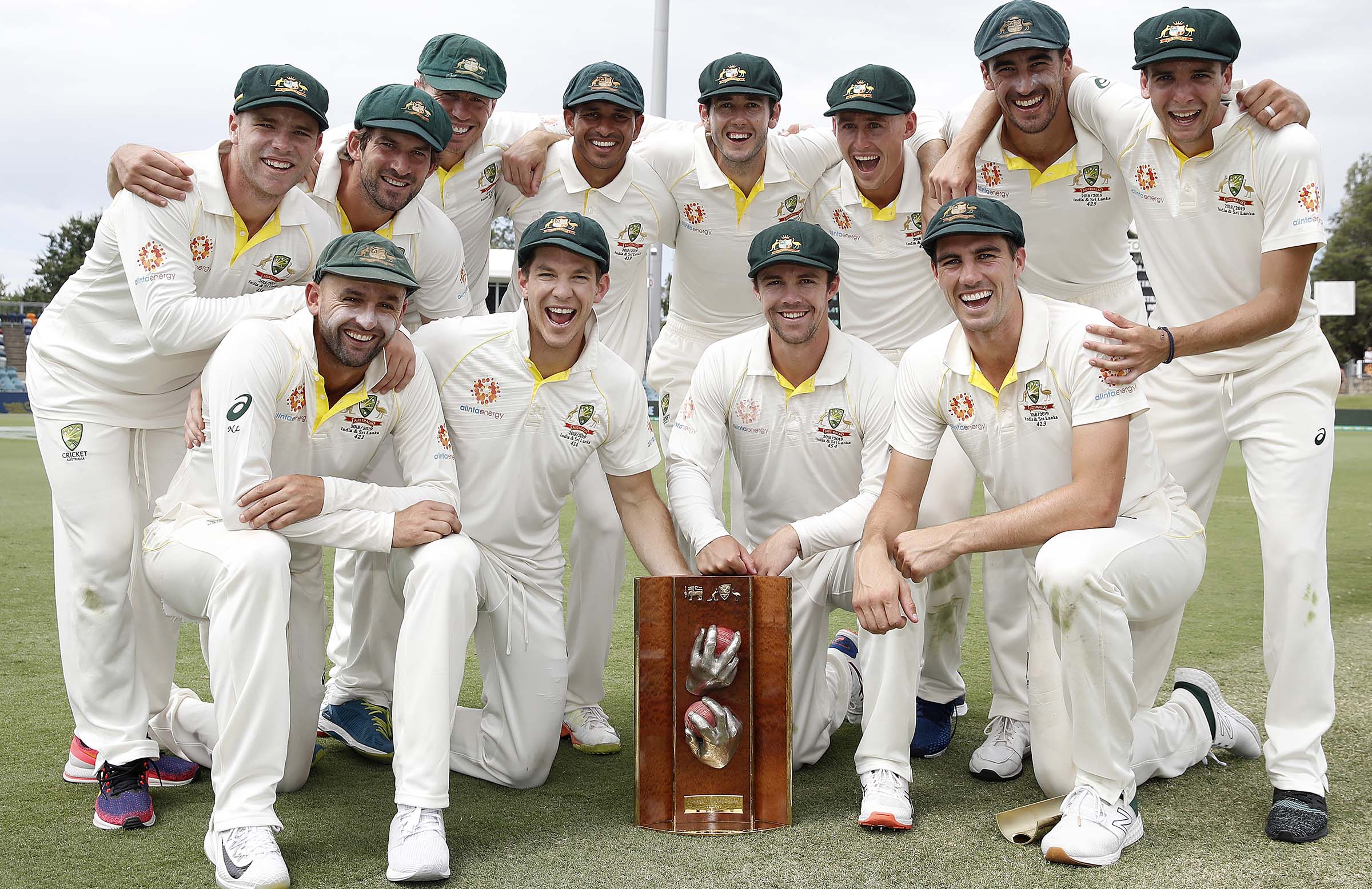 Australia wrap up sweep over Sri Lanka