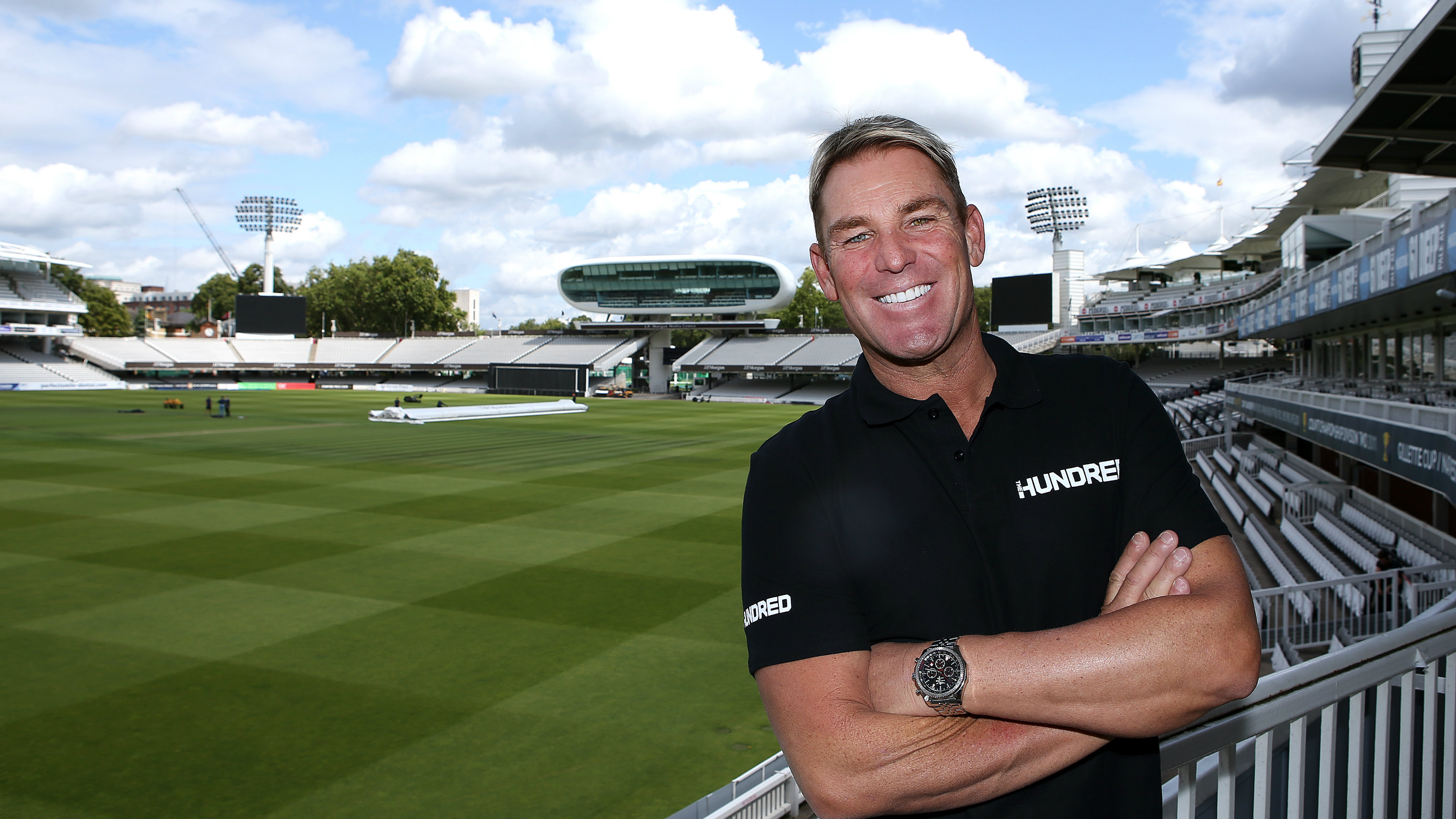 Australian cricket legend Shane Warne names Riley Meredith and Josh Philippe as players to watch in 2019/20