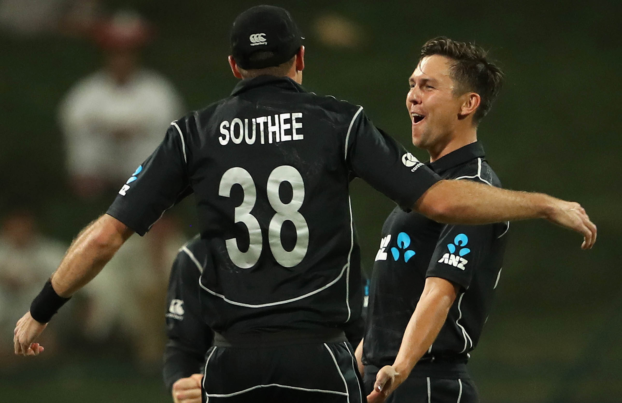 Boult hat-trick rocks Pakistan