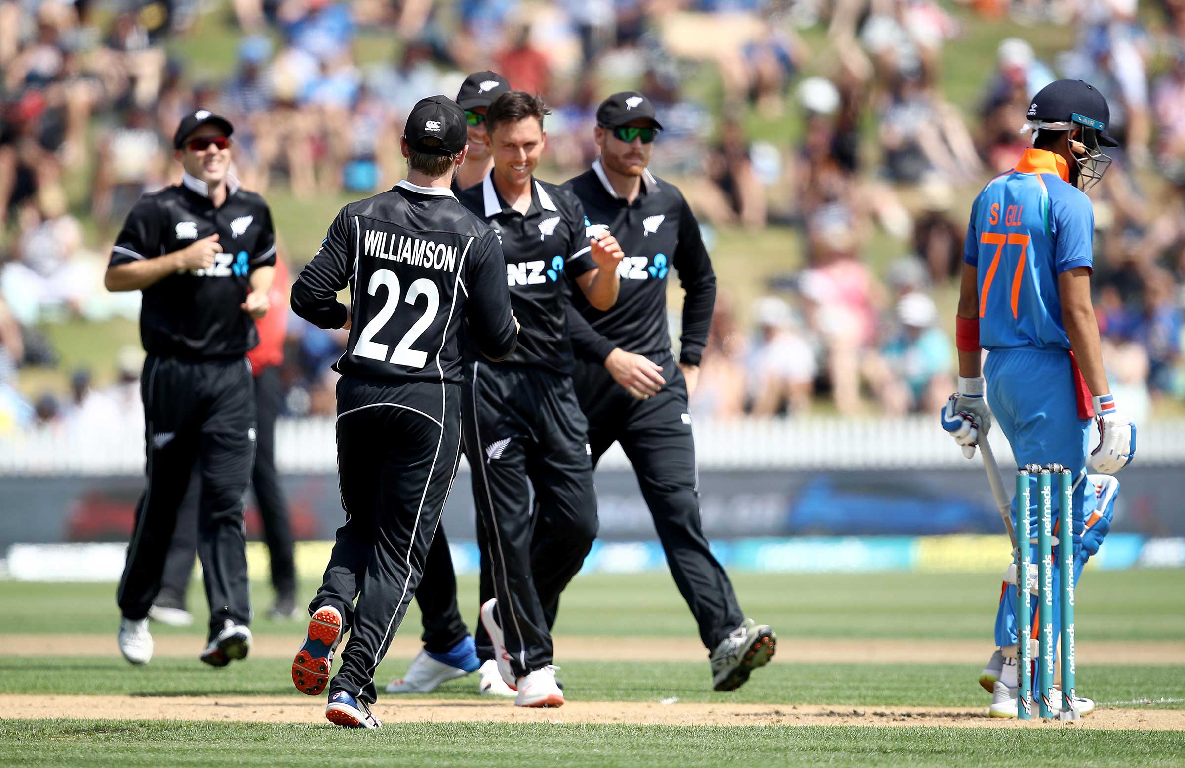 Boult onslaught hands India record loss