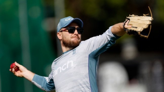 Brendon McCullum rejects the idea of dropping Zak Crawley for 2nd Test vs SA: Selection loyalty is important