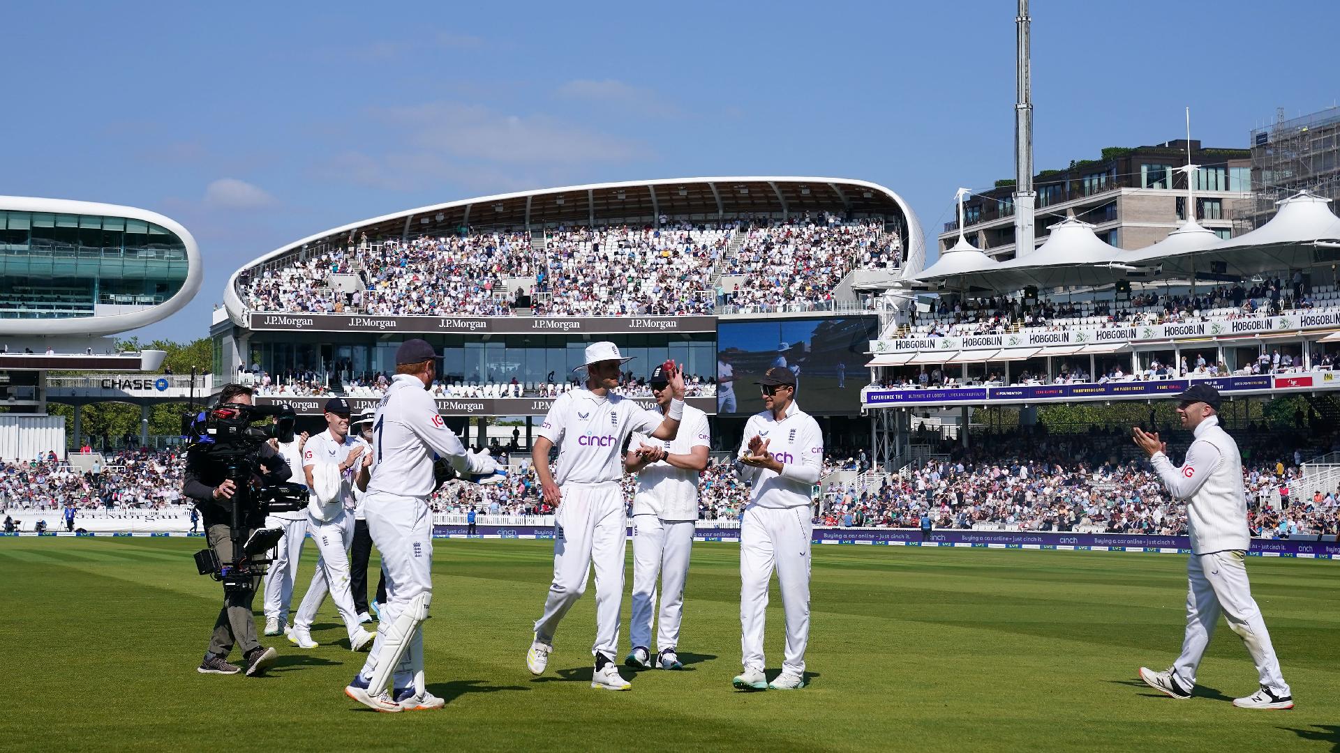 Broad's five-wicket haul puts England on top at Lord's