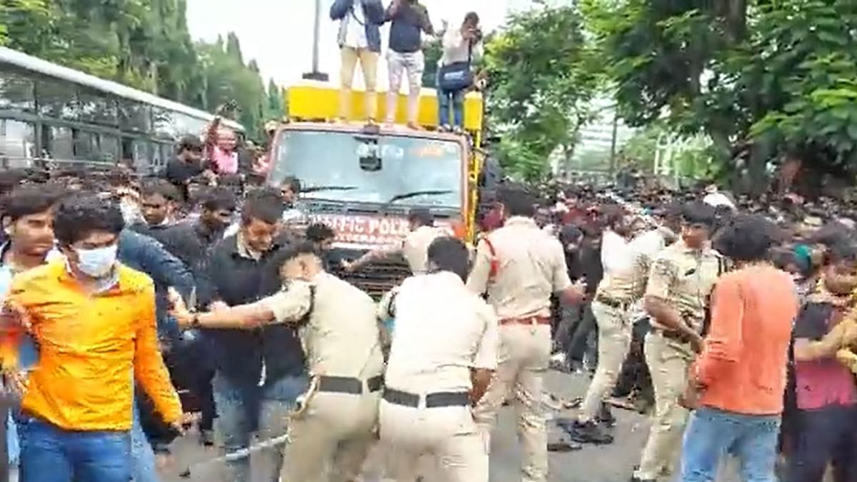 Cops register case against Hyderabad Cricket Association in stampede incident at Gymkhana grounds