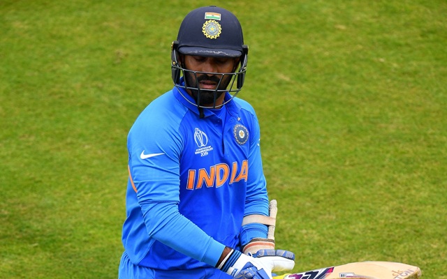 CPL 2019: Dinesh Karthik tenders unconditional apology after being present in TKR's dressing room - CricTracker