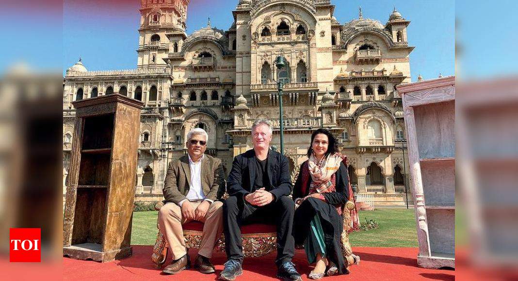 Cricket legend Waugh visits royals at Laxmi Vilas Palace | Vadodara News - Times of India