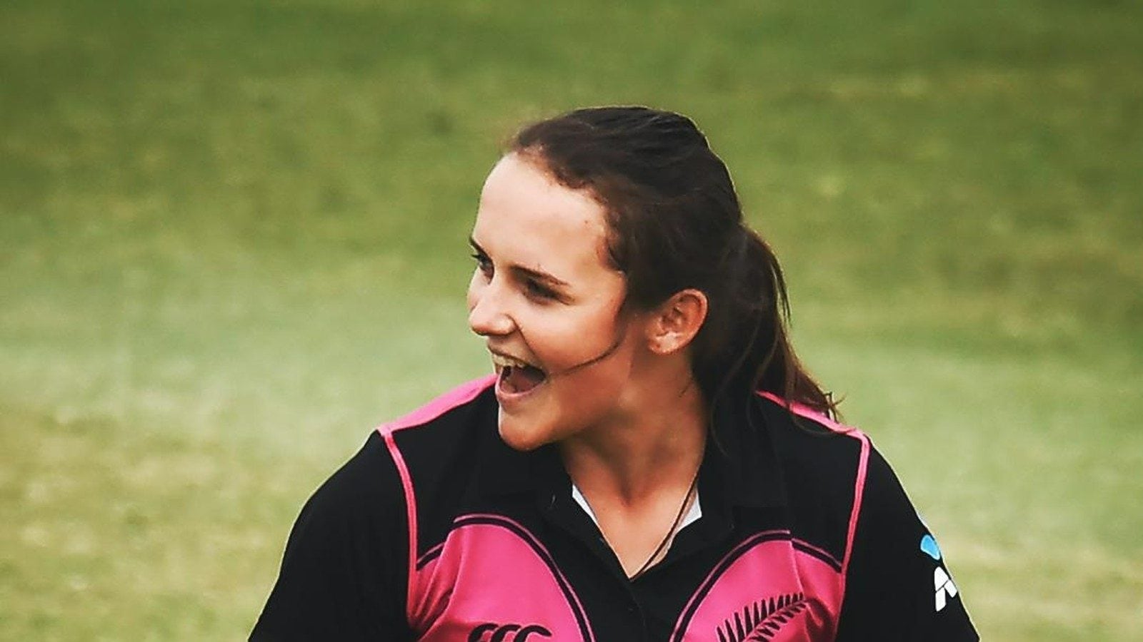 CWG 2022: New Zealand Women's Cricket Team Suffer Setback as Amelia Kerr Tests Positive for Covid-19