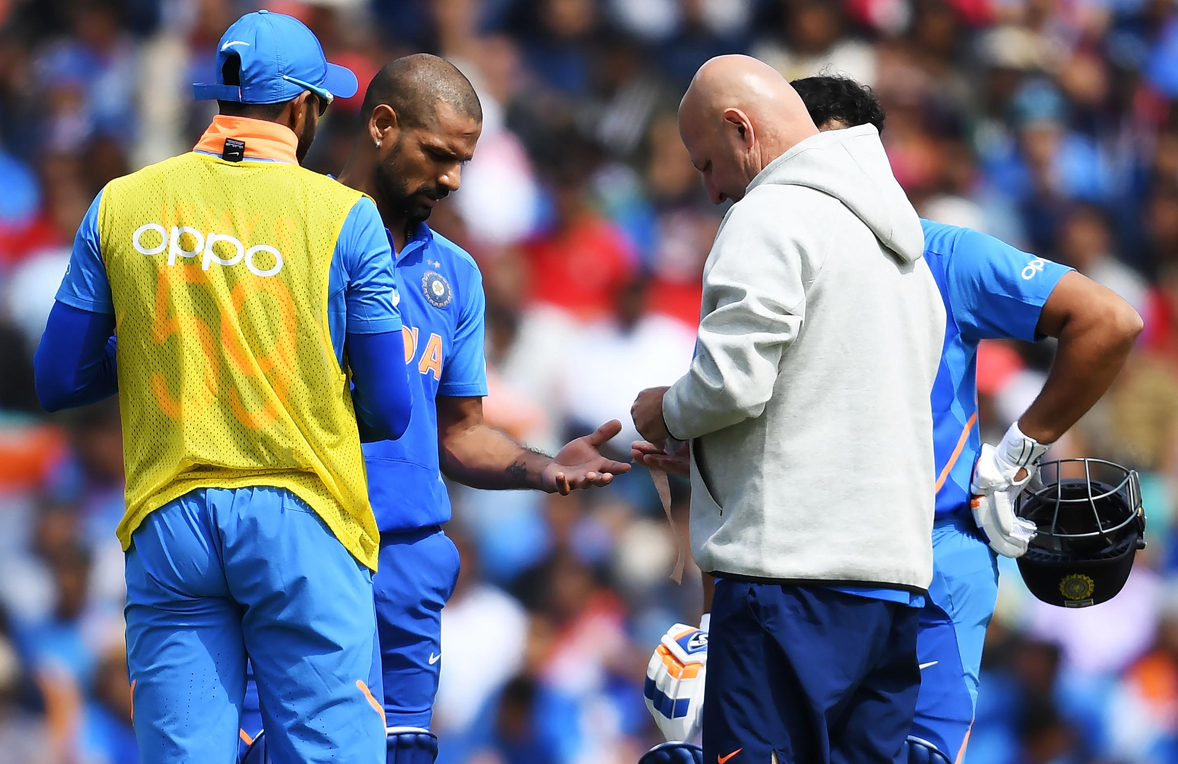 Dhawan under a haze after Cummins blow