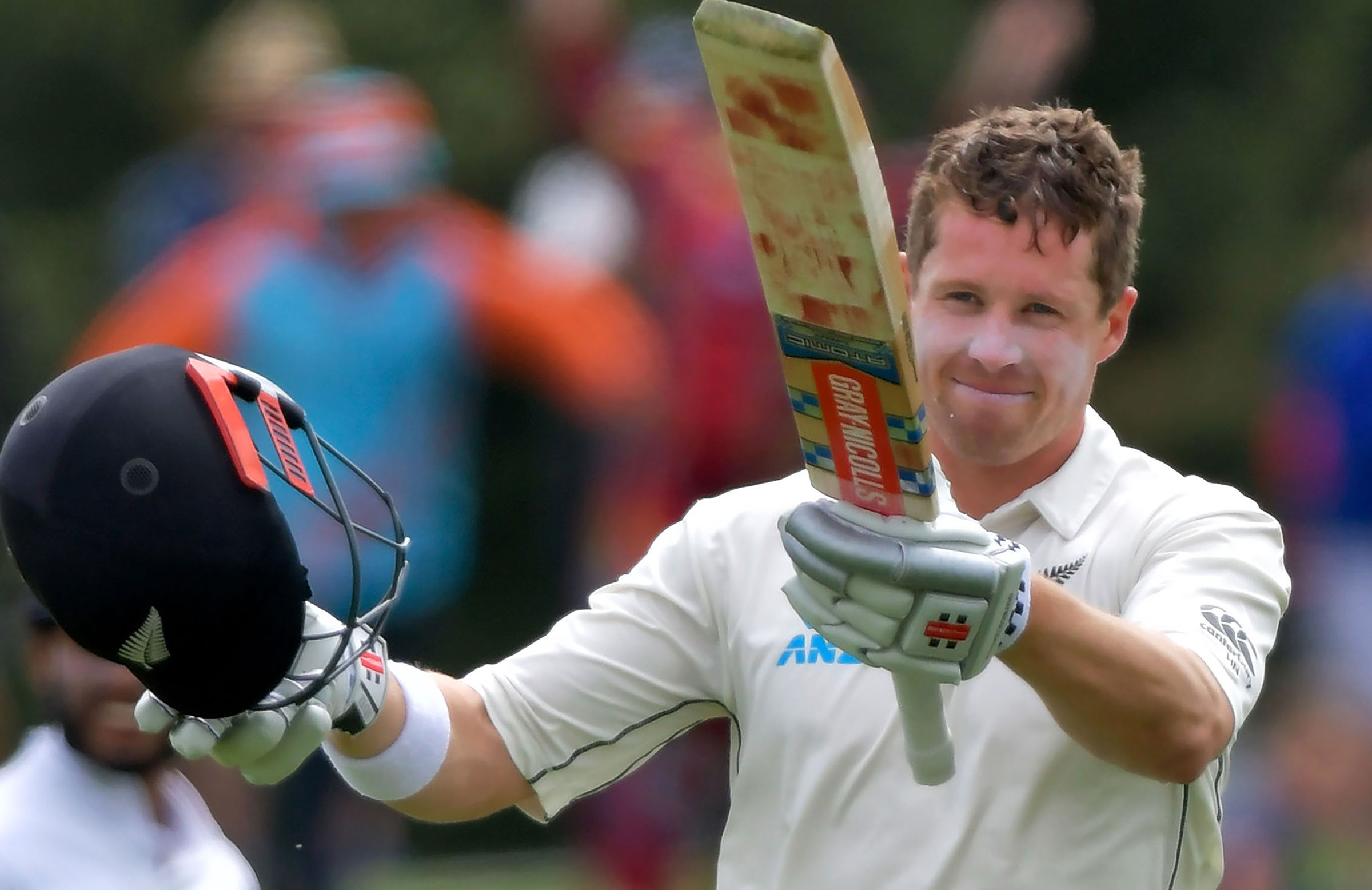 Dominant Kiwis set Sri Lanka huge task