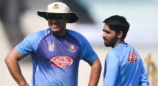 Domingo doesn't want raging turner against Zimbabwe in one-off Test