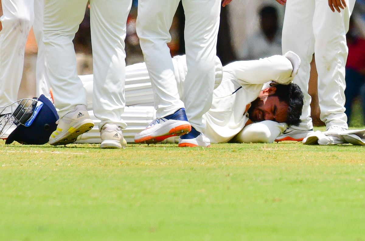 Duleep Trophy: Cricketer Venkatesh Iyer gets hit on neck, ambulance called on ground 