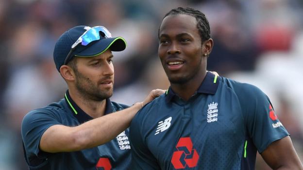 England bowlers Jofra Archer and Mark Wood could alternate - Chris Silverwood