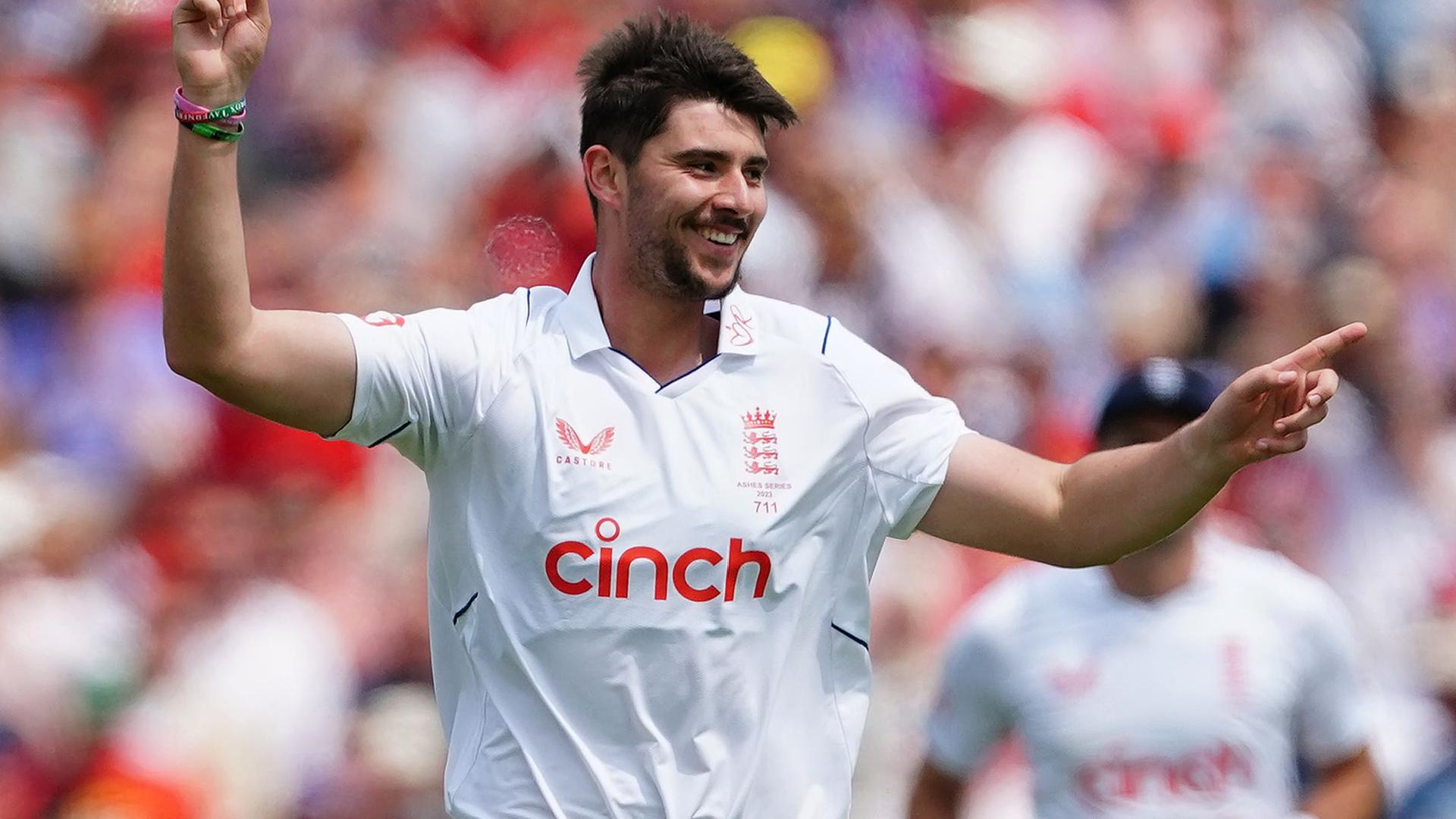 England paceman Tongue agrees three-year contract with Nottinghamshire