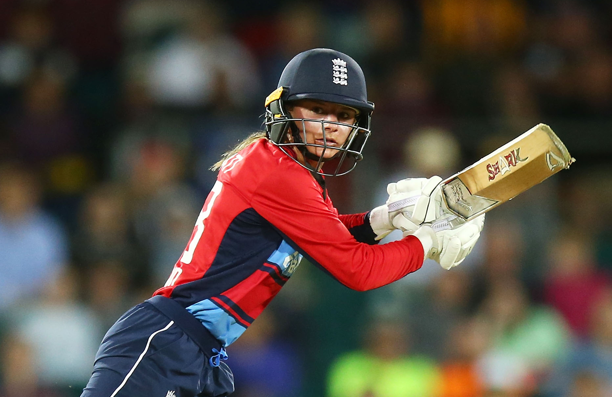 England win after record T20 chase