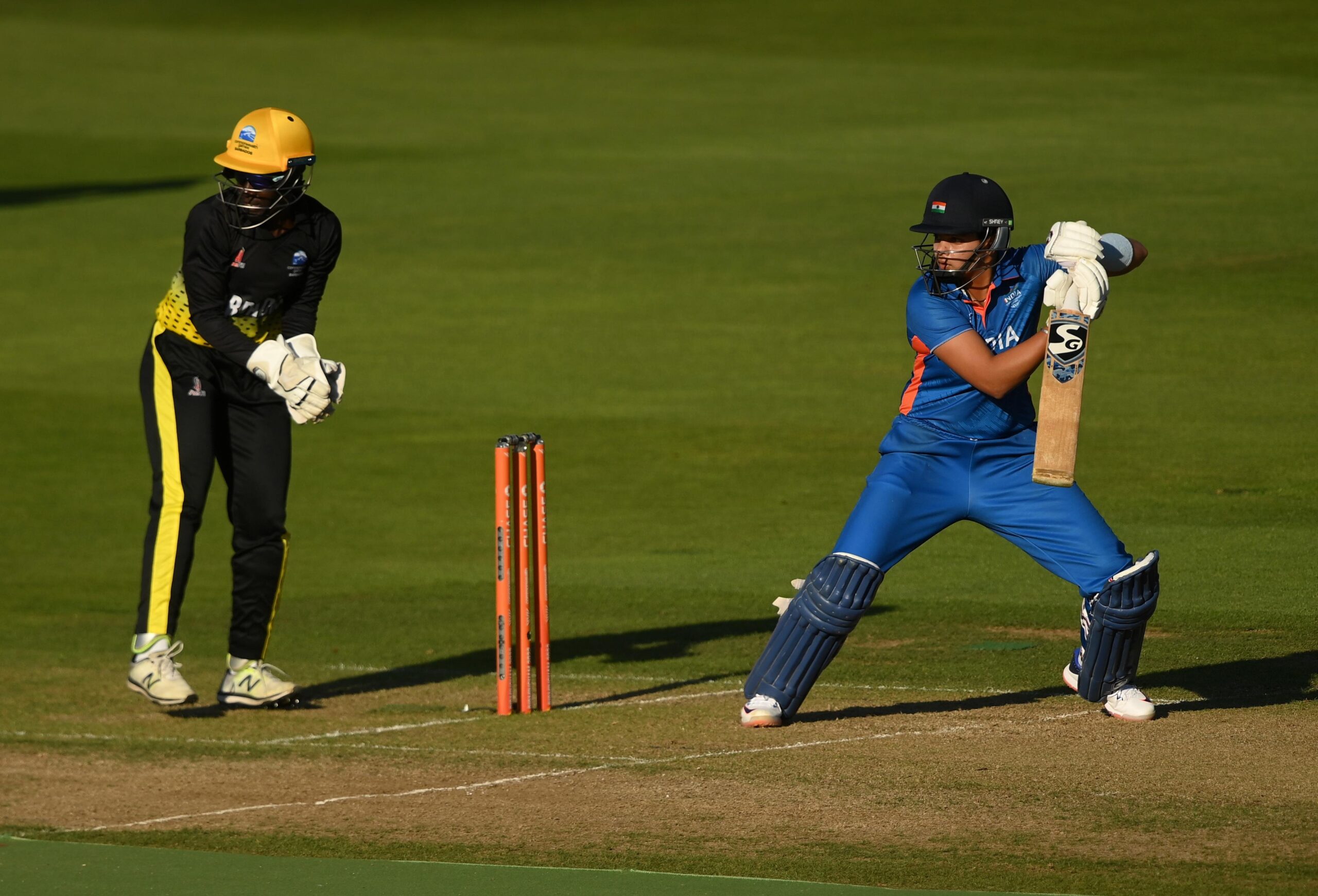 England's Bess Heath To Replace Jemimah Rodrigues In Initial Stages For Melbourne Stars