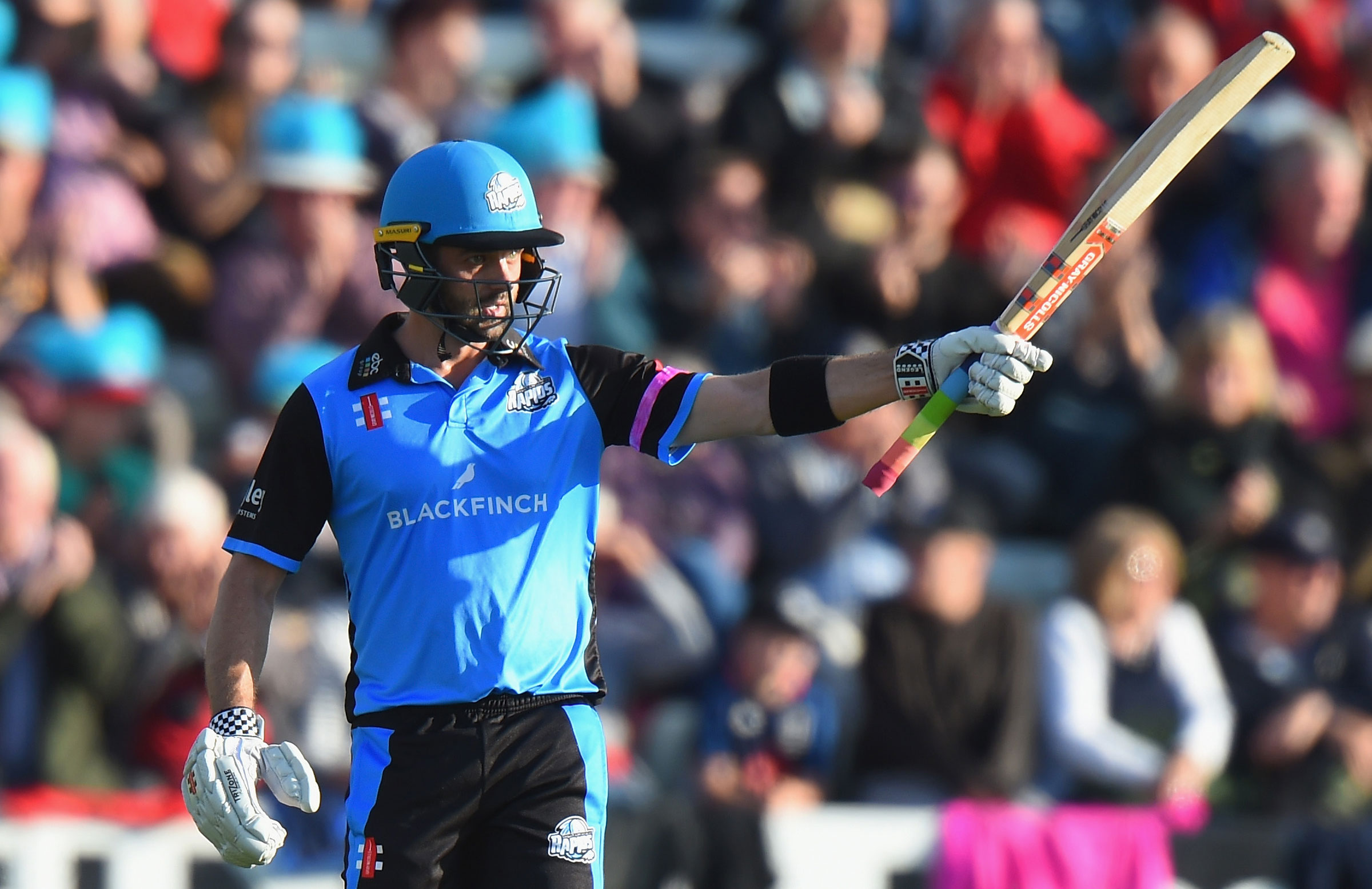 Ferguson fires for Worcestershire 