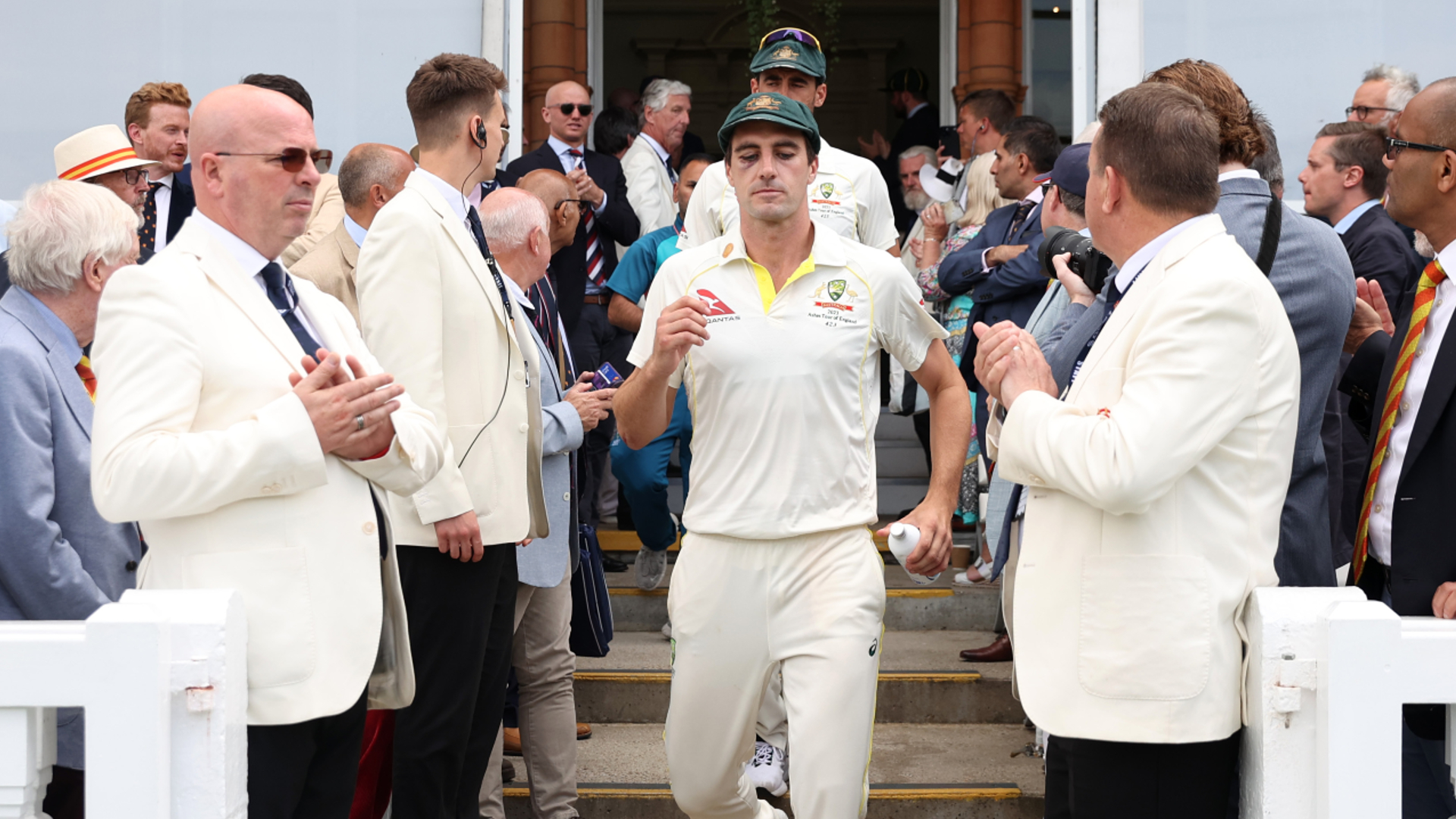 Gower slams 'ugly' Lord's Long Room treatment of Australia as 'out of order'