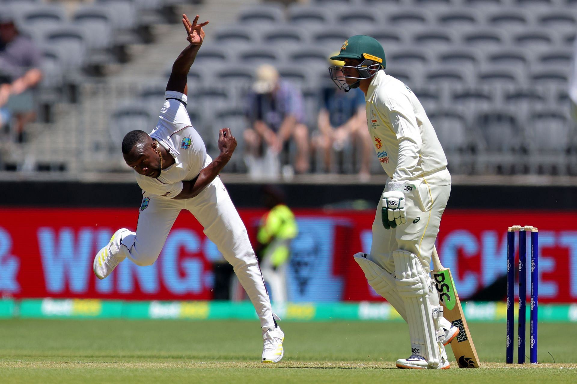 "He owes me $5 million, he hit me on the elbow" - Ricky Ponting's hilarious take on facing Kemar Roach in Tests