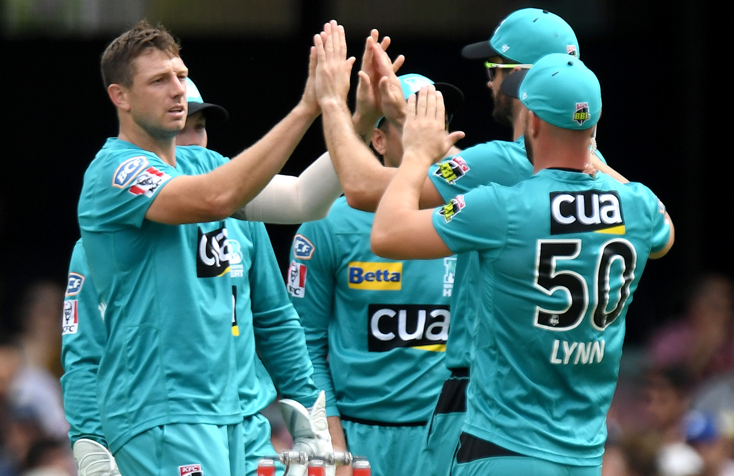 Heat celebrate AB's BBL debut with dominant win