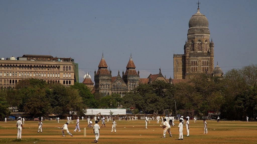 'If parents can buy children gear, they can buy water as well': Bombay High Court on PIL for water, toilet facilities in cricket grounds