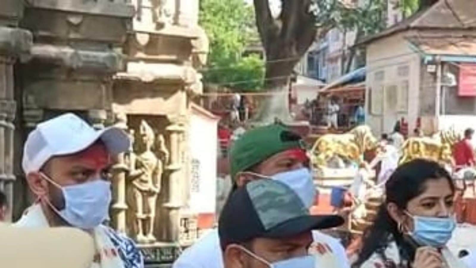 IND vs SA: Axar Patel, Umesh Yadav Pay Obeisance To Revered Shrine of Kamakhya