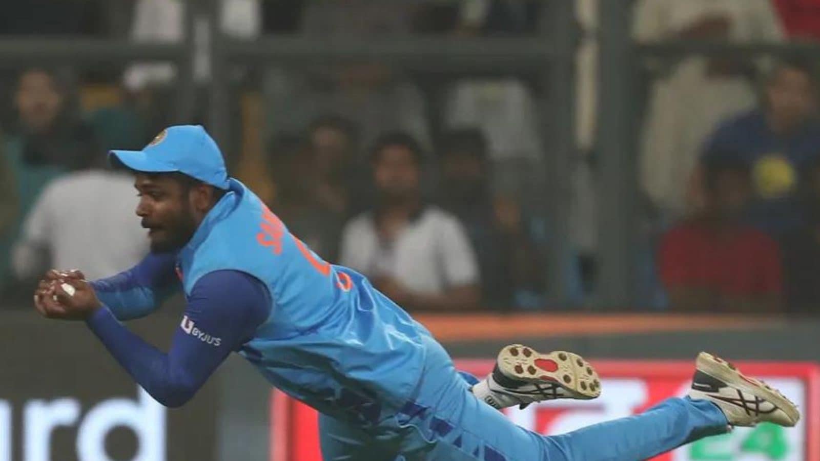 <p>IND vs SL: Sanju Samson Experiences Prone to Miss Pune T20I Subsequent to Enduring Knee Injury - Report</p>