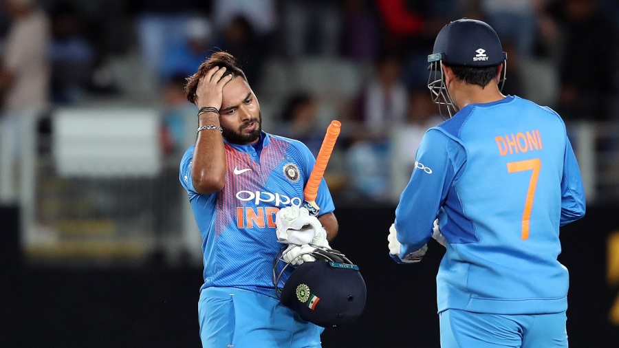 India bat; KL Rahul, Bhuvneshwar Kumar come back