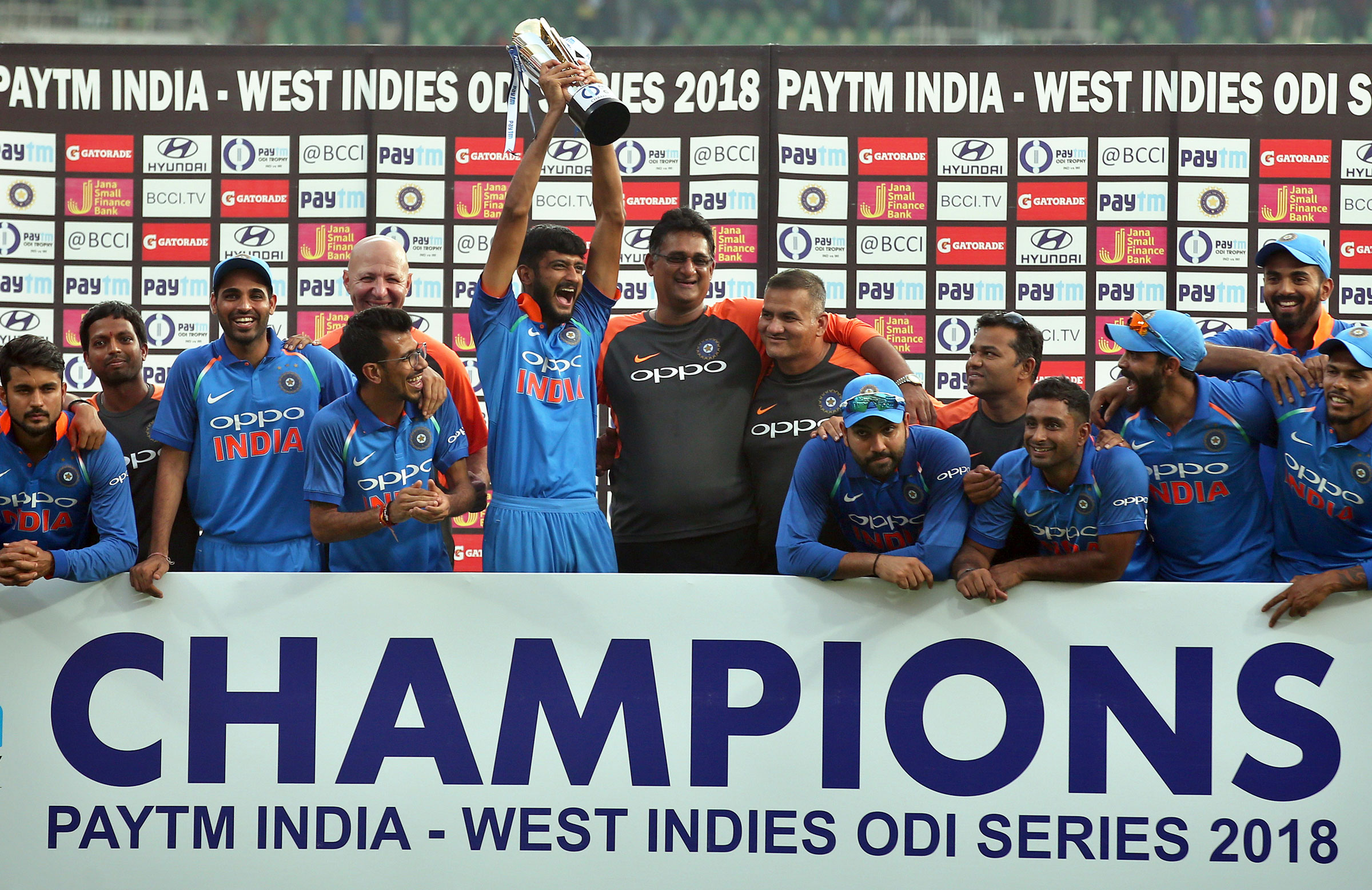 India cruise to series triumph