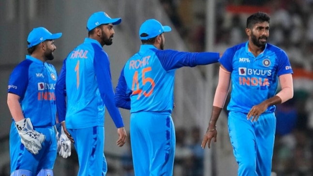 India should include Mohammed Siraj if Jasprit Bumrah is not available for T20 World Cup, says Shane Watson