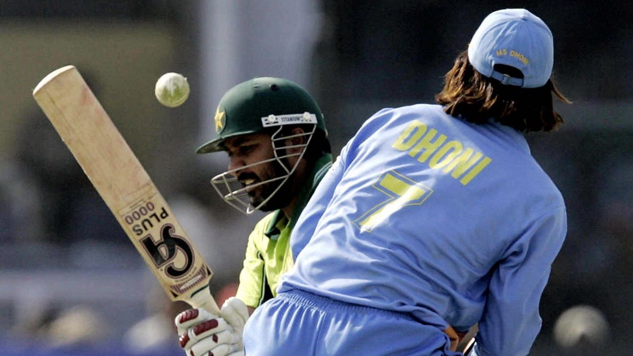 India v Pakistan - Inzamam never appeared to be flustered, and if nothing works, Dhoni will do it