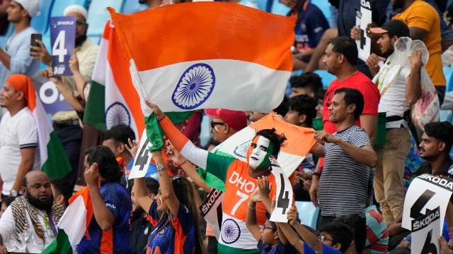 India vs Afghanistan, Asia Cup 2022 Super 4: Indian and Afghan fans show spirit of brotherhood; watch video - Firstcricket News, Firstpost