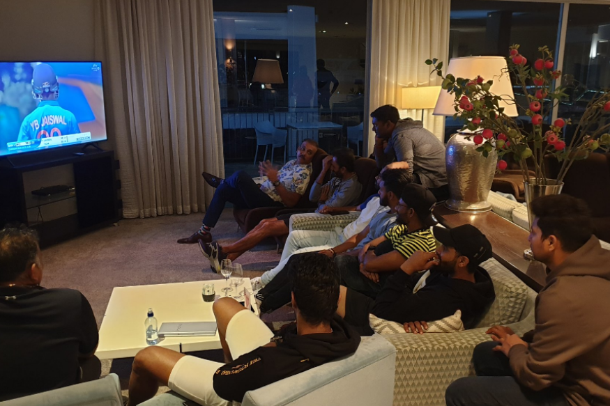 Indian Players Cheering for U-19 World Cup Squad from New Zealand is Why We Love Cricket