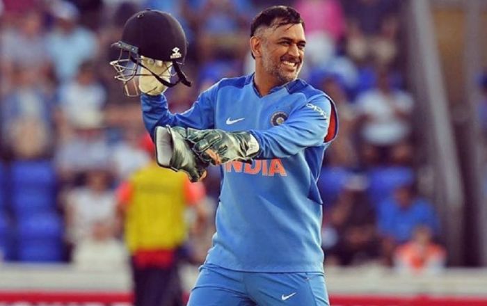 Indian Skipper Virat Kohli Kicks Starts Rumour Mill Speculating of Dhoni's Retirement