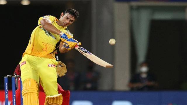IPL 2022: 'Gendbaazo ko le Doobe', Shivam Dube toast of the town after scintillating knock against RCB - Firstcricket News, Firstpost
